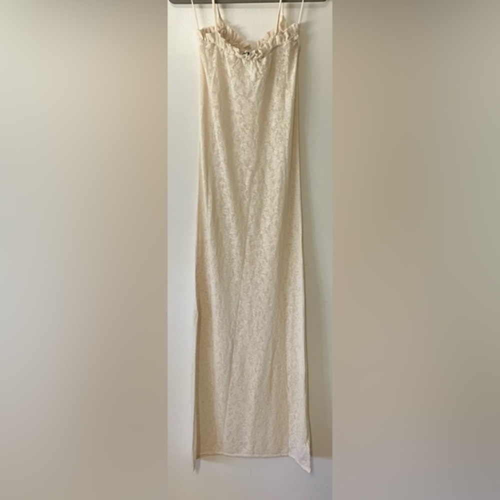 Mango - CREAM KNITTED BODY CON MAXI DRESS WITH LACE DETAILS SIZE 6